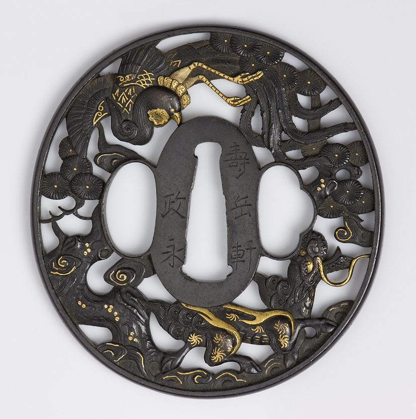 Naga maru-gata tsuba